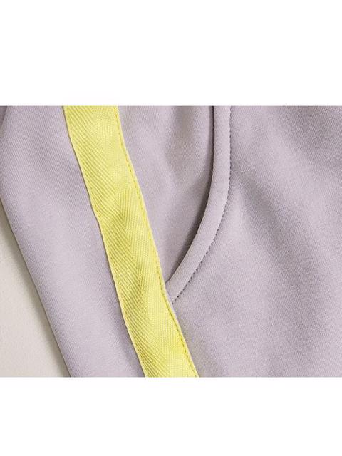 Poza produs Pantaloni trening cu dunga laterala, 3 ani